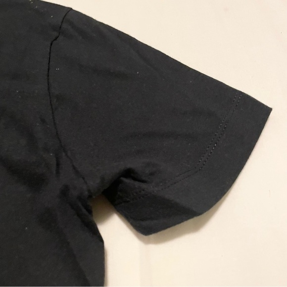 Nike Air Tee Black Tshirt Youth Size Small Shirt - Picture 12 of 15